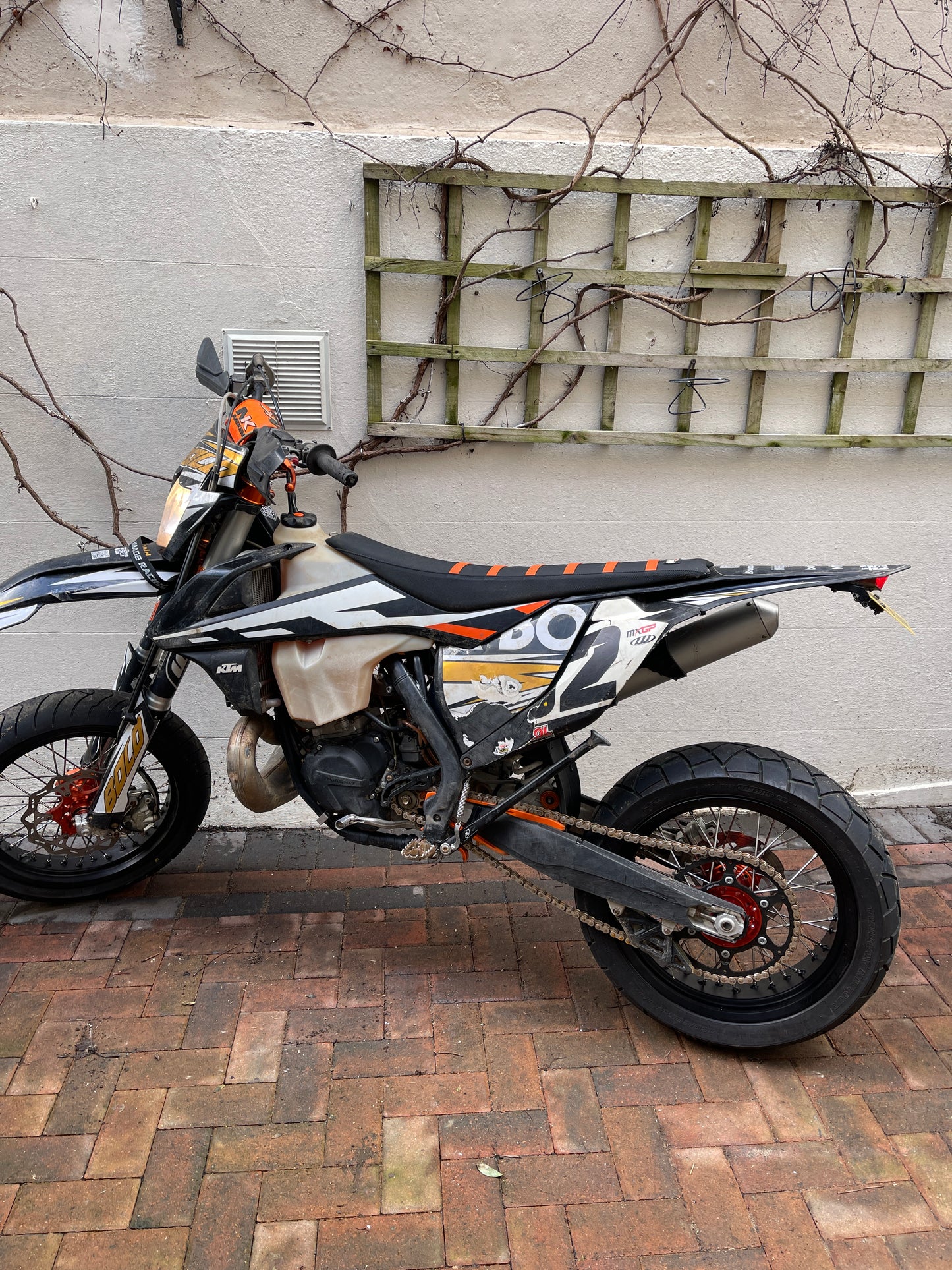 KTM EXC 2017-2019 TAIL LIGHT /FLIP PLATE