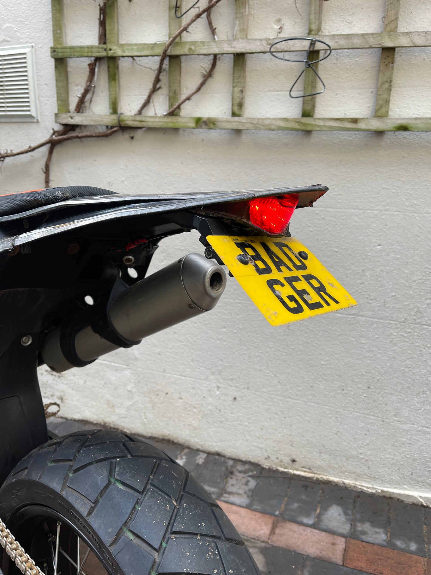 KTM EXC 2017-2019 TAIL LIGHT /FLIP PLATE