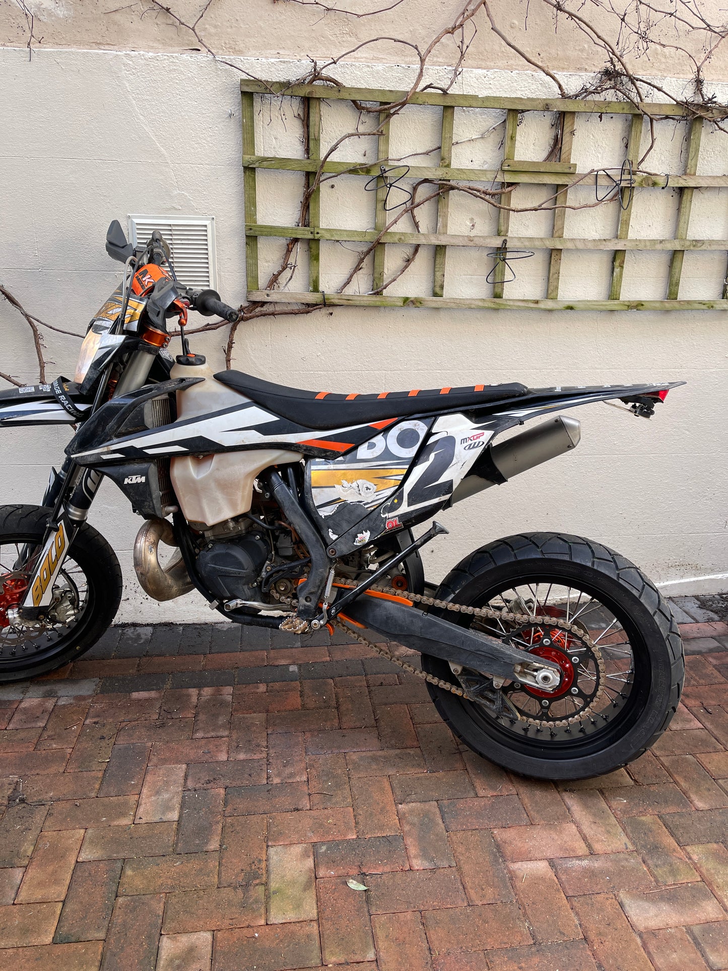 KTM EXC 2017-2019 TAIL LIGHT /FLIP PLATE